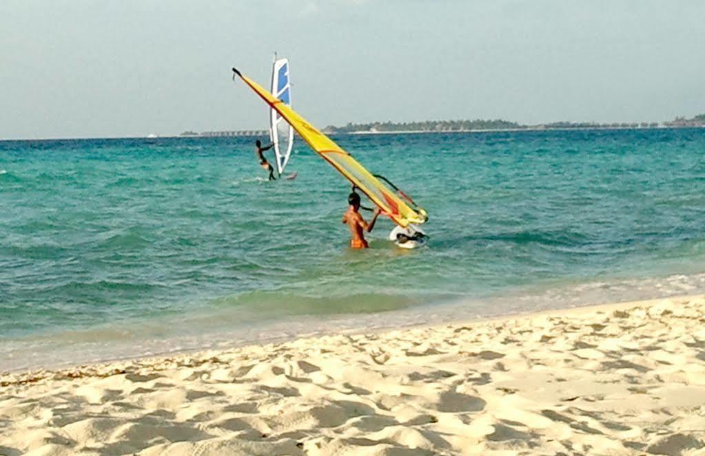Isle Beach Inn Maldives 外观 照片